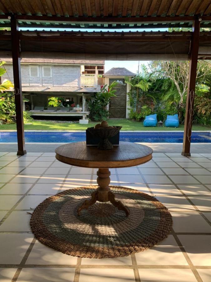 Desa Naga Villa Canggu Exterior foto